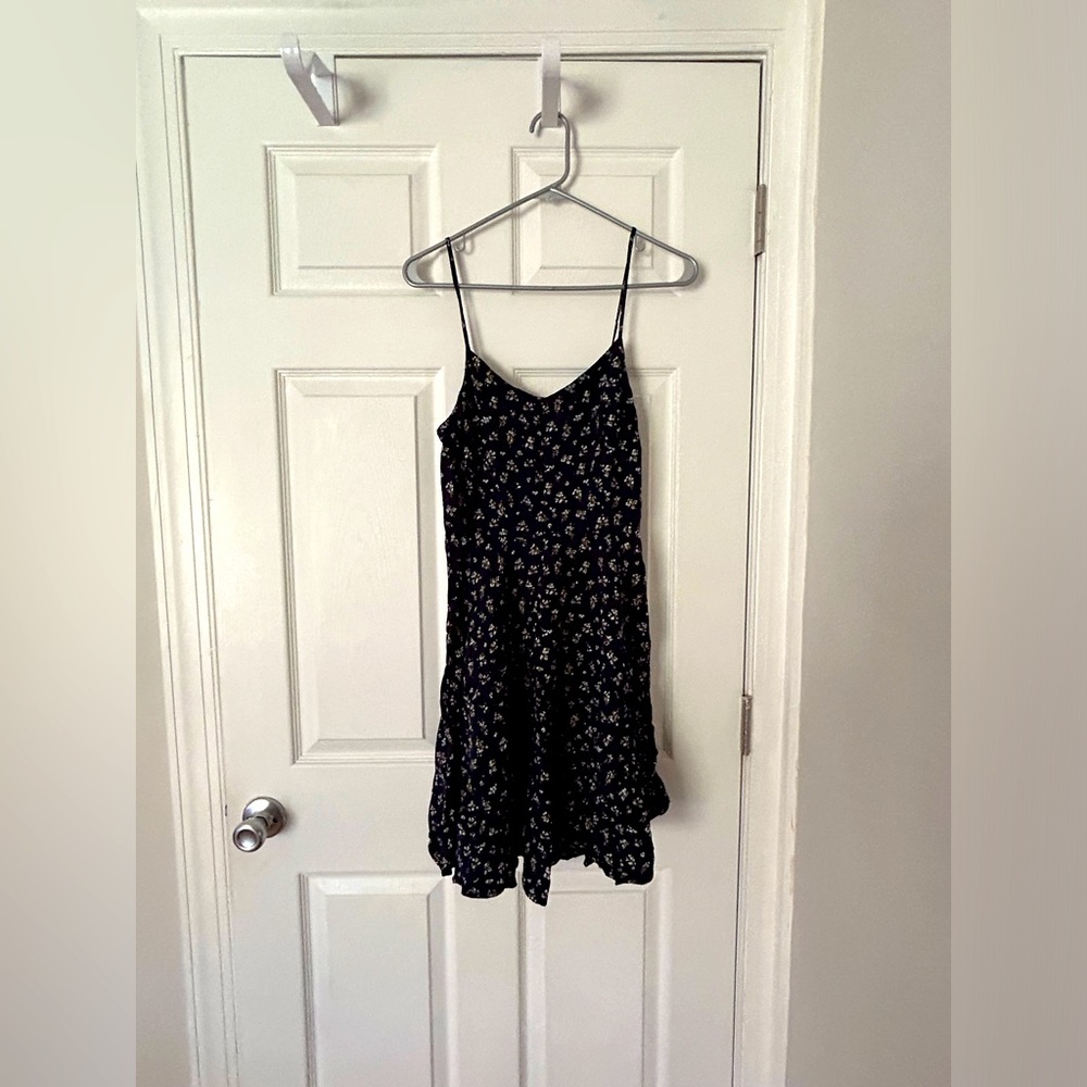 Navy floral sleeveless Old Navy dress